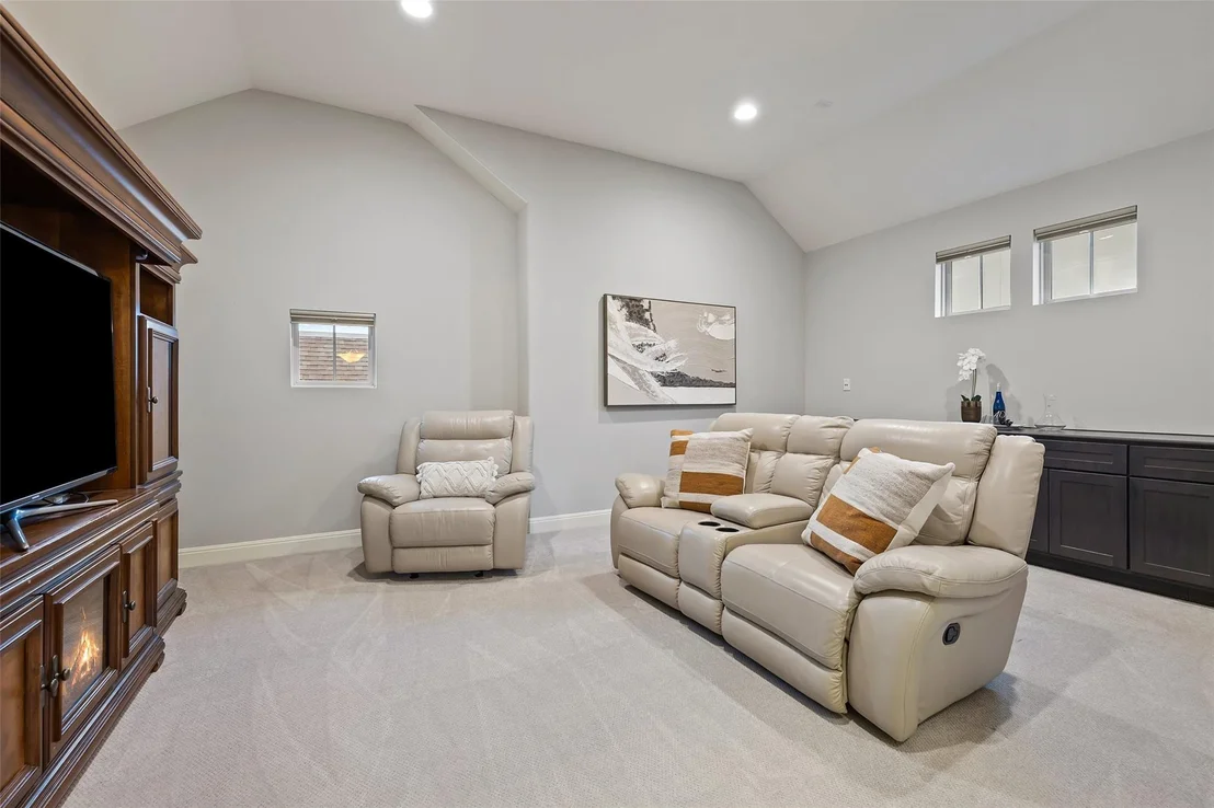Photo of 6112 Osceola TRL