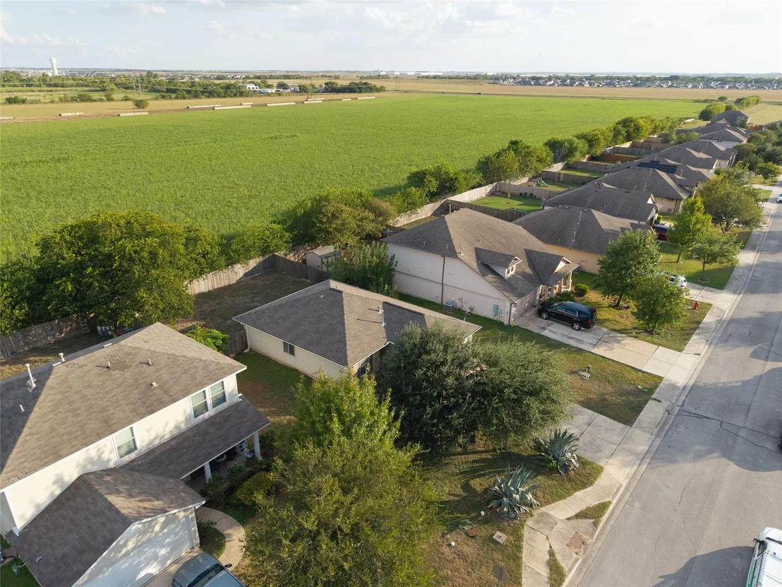 Photo of 221 Ames CV