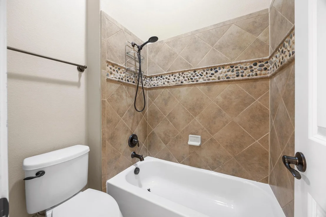 Photo of 14308 SENIA BND