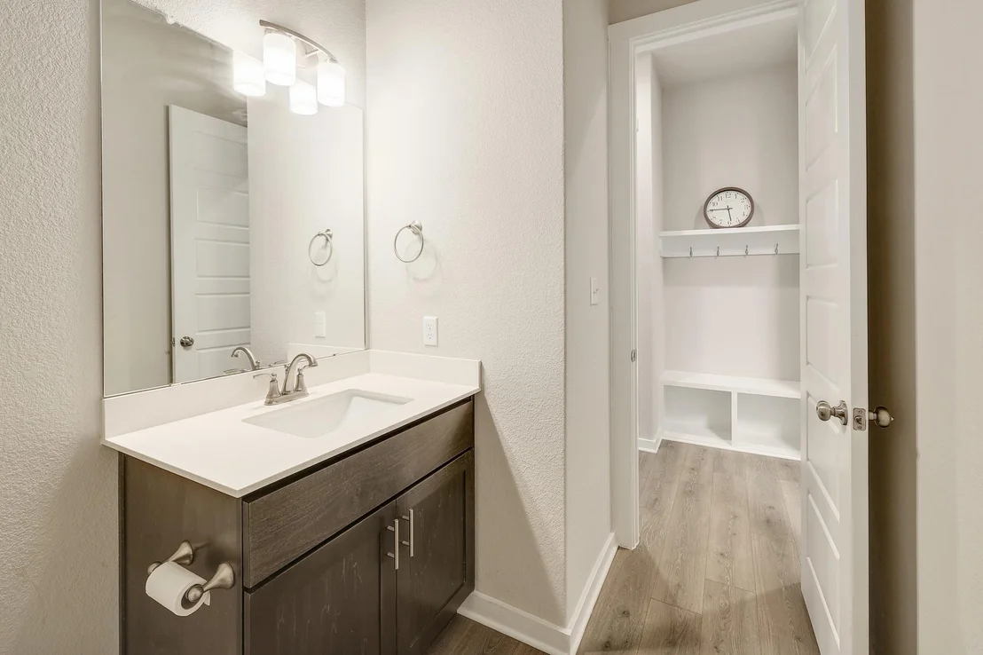 Photo of 1612 Indian Apple WAY