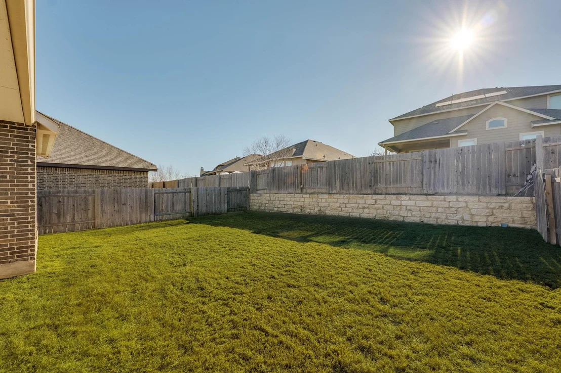 Photo of 337 CROSSVINE TRL