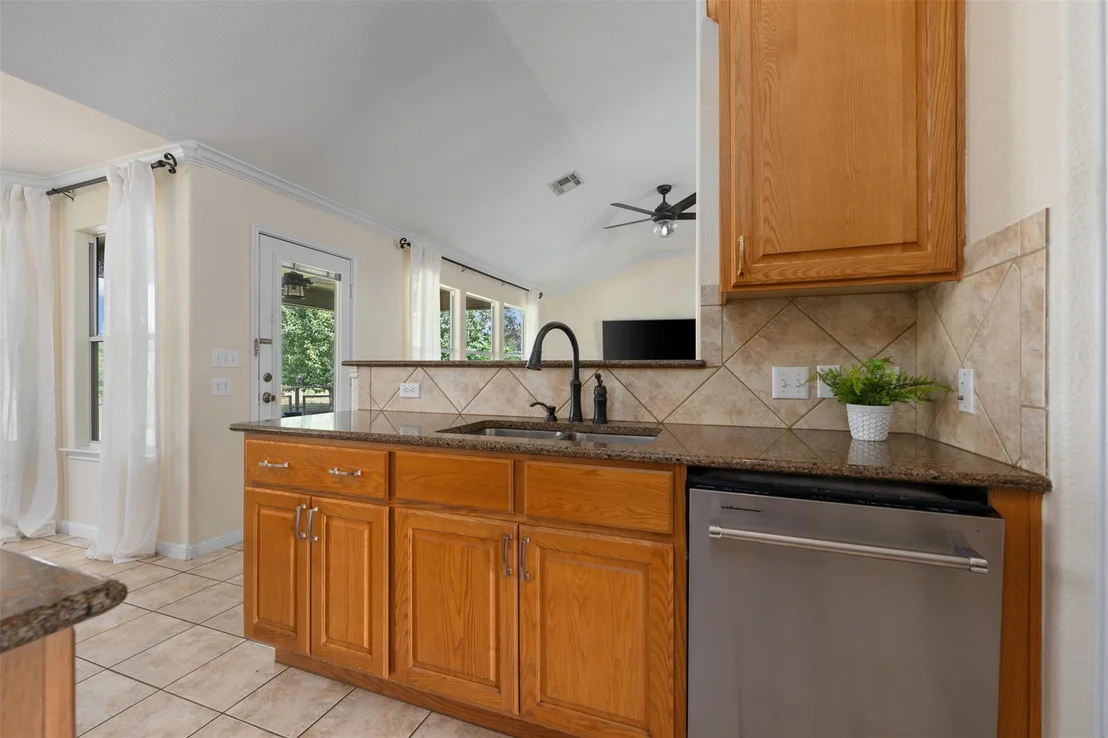 Photo of 212 Bronco BLVD
