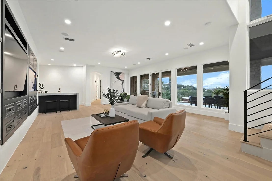 Photo of 16012 Canard CIR
