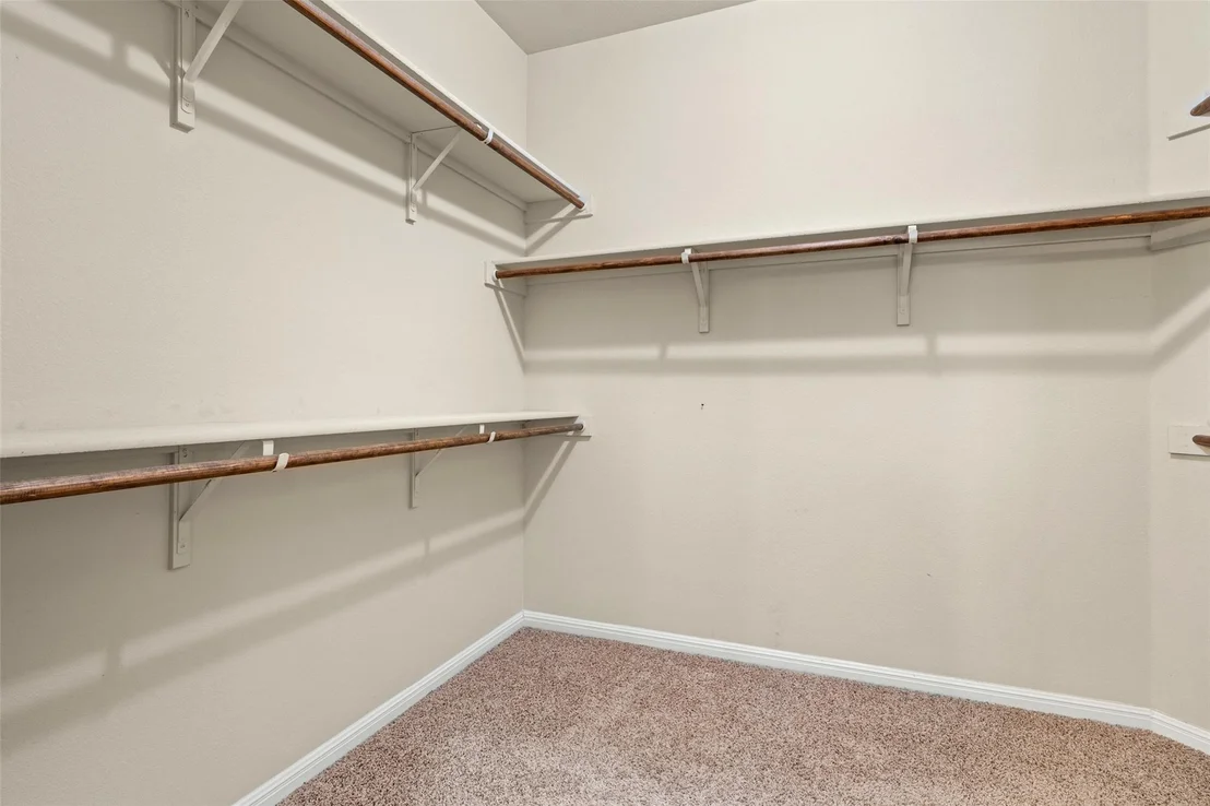 Photo of 1046 Lost Pines LN