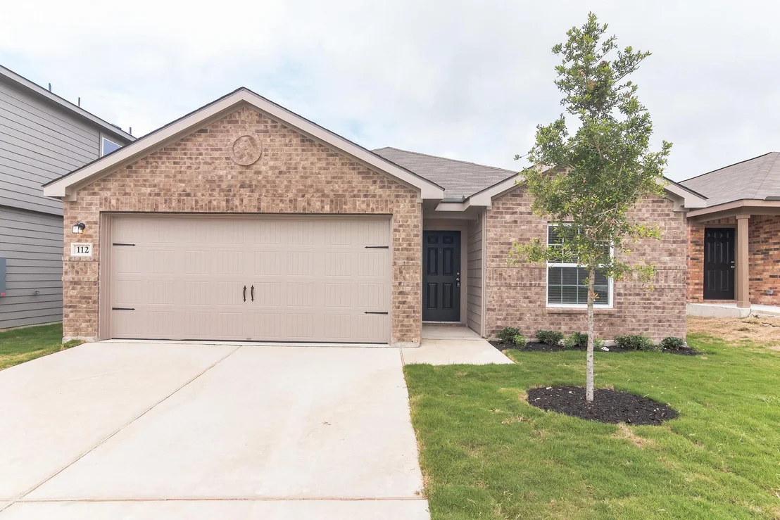 Photo of 112 Allington CIR