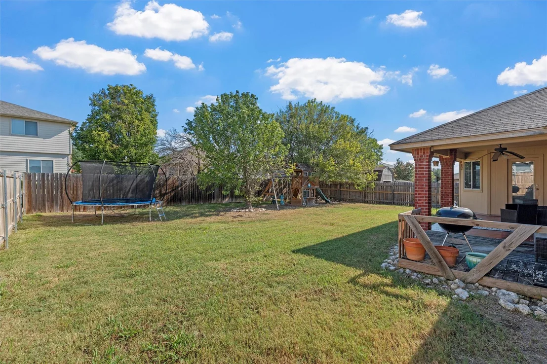Photo of 233 Memory LN