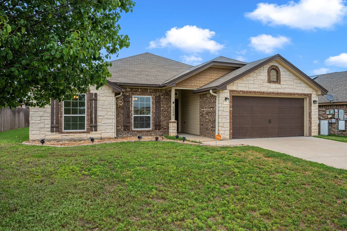 Photo of 2509 Tara DR