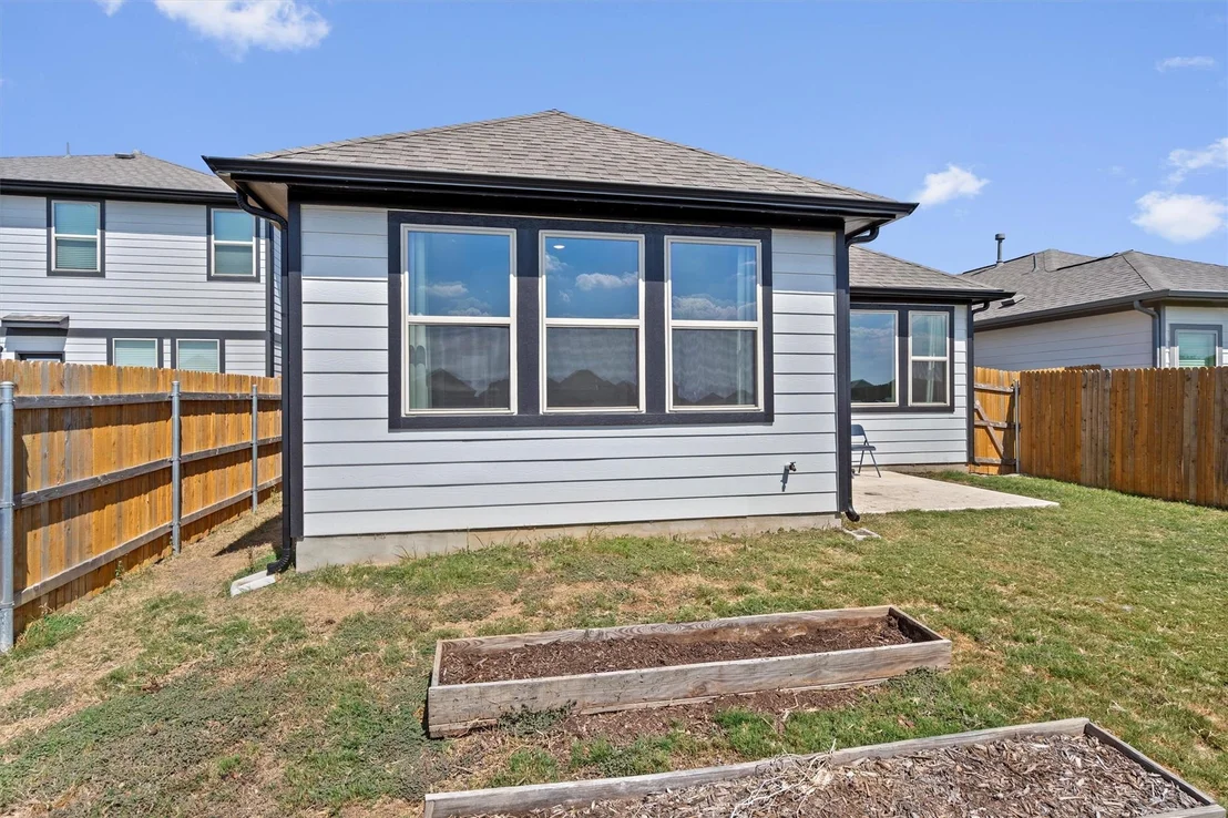 Photo of 310 Tolo DR
