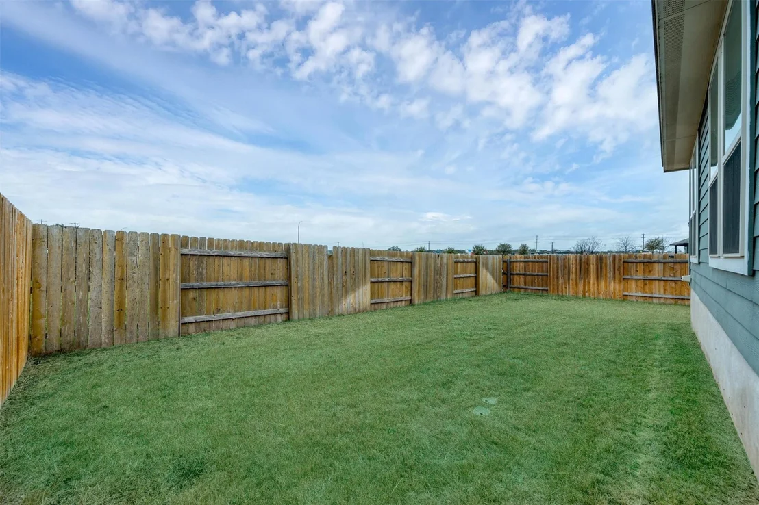 Photo of 208 Trellis BLVD