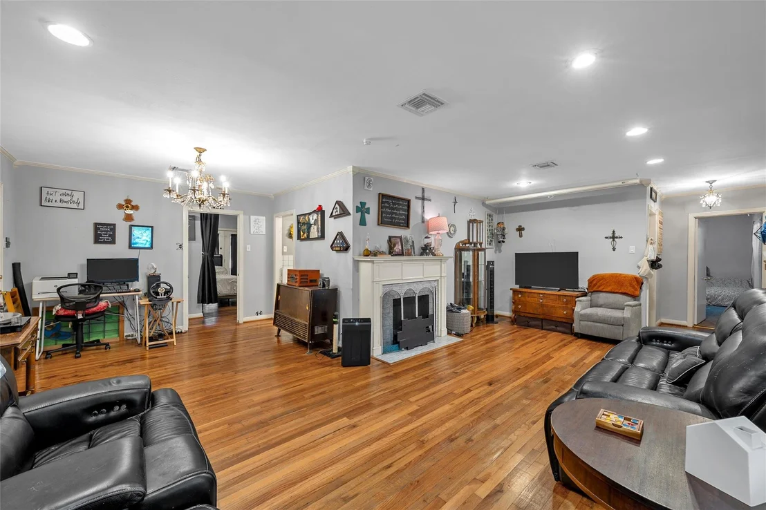 Photo of 301 N 40th ST