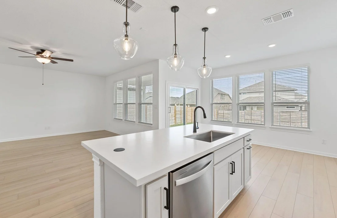 Photo of 405 Foresail RD