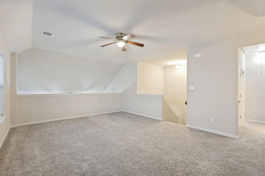 Photo of 508 Peregrine WAY