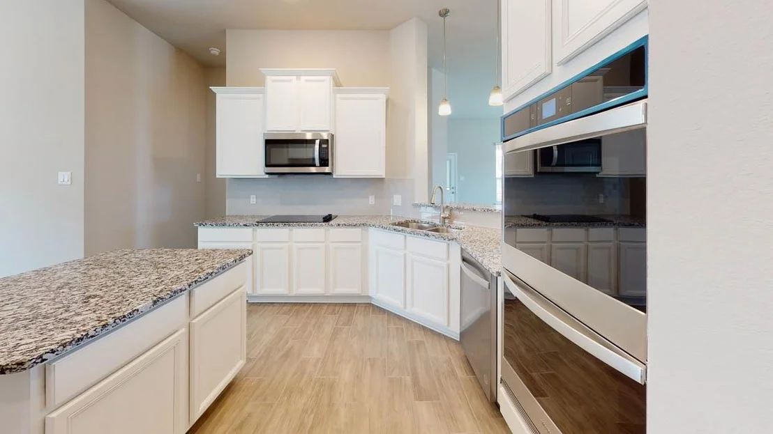 Photo of 616 Sydney BLVD