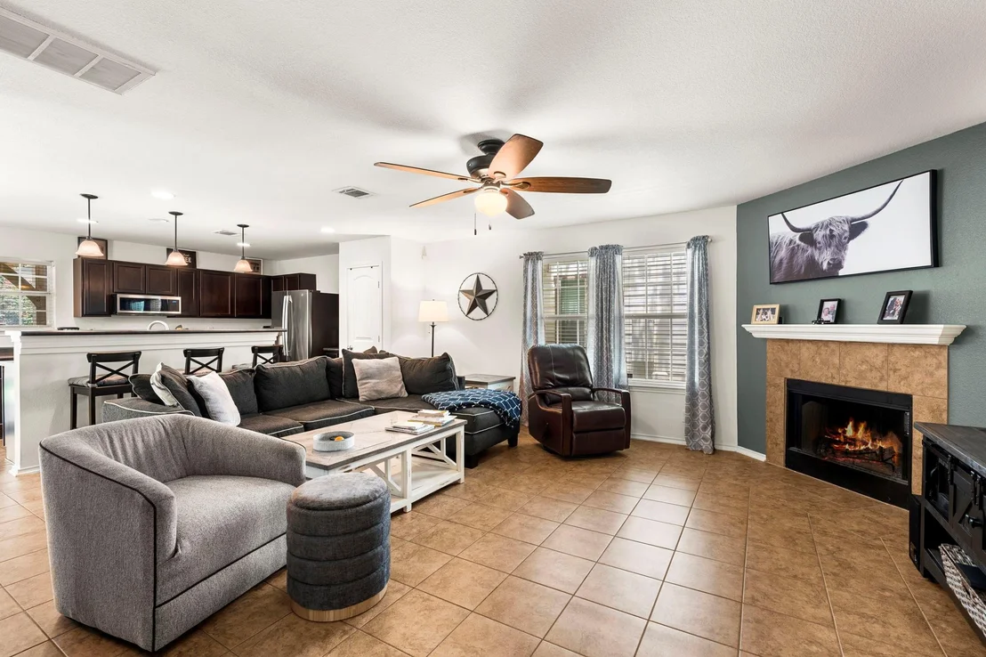 Photo of 1051 Dorn