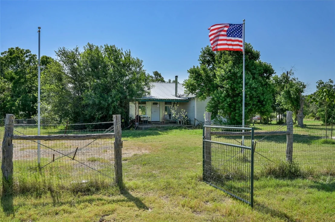 Photo of 681 County Road 474