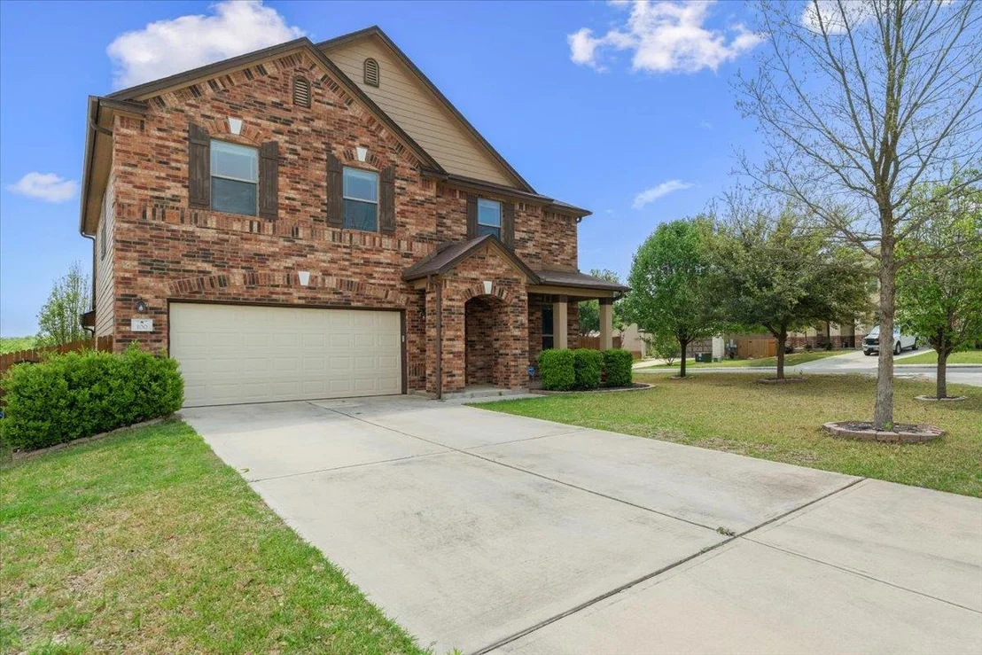 Photo of 100 Matthews