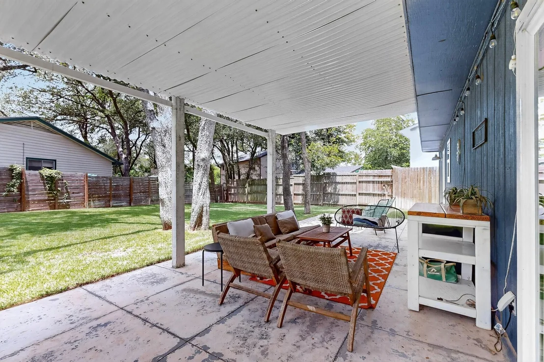 Photo of 7402 Gaines Mill LN