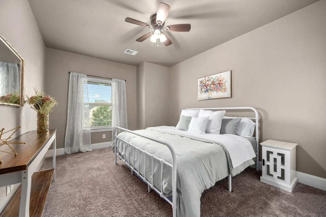 Photo of 2220 Quarry LOOP