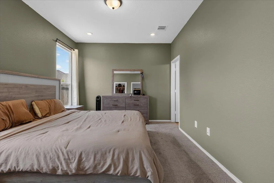 Photo of 223 Pitkin DR