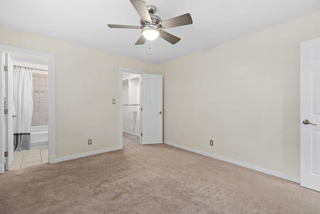 Photo of 11707 Shoshone DR