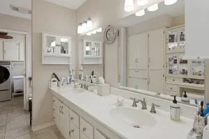 Photo of 403 Sinclair DR