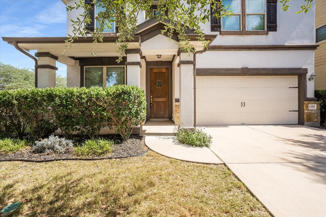 Photo of 1352 Clark Brothers DR