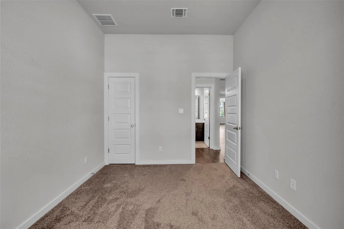 Photo of 125 High Plains DR