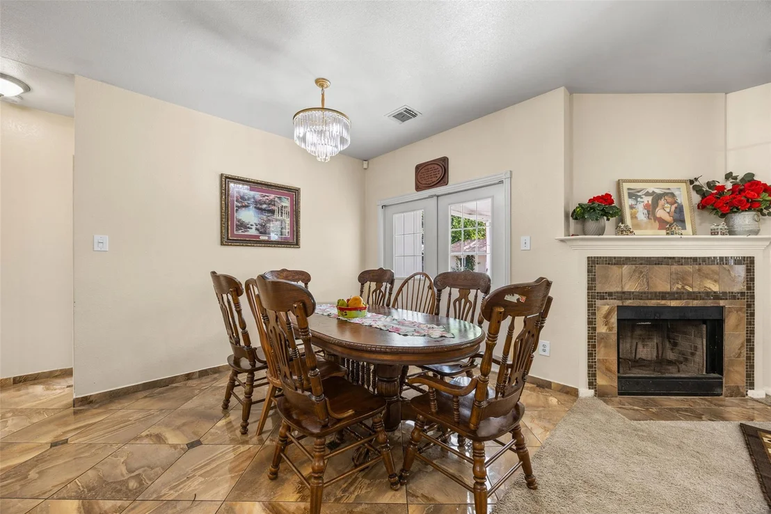 Photo of 801 Brown DR