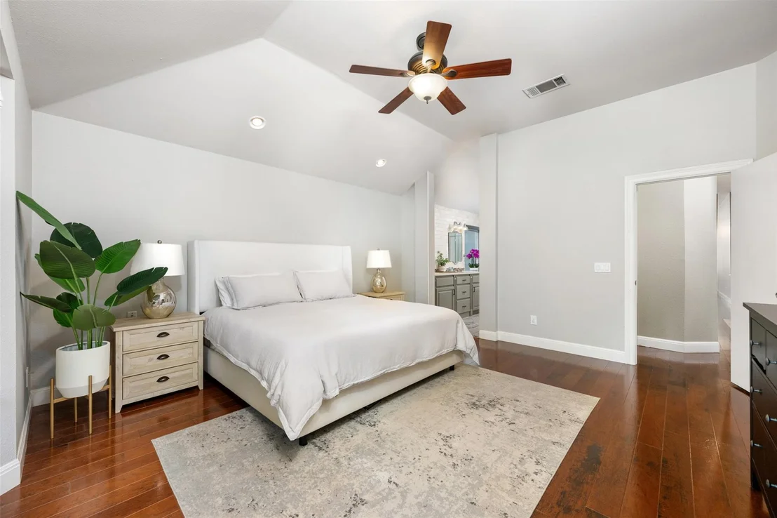 Photo of 6115 Back Bay LN