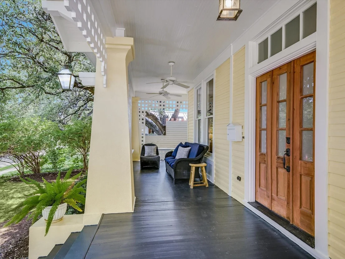 Photo of 211 Park LN