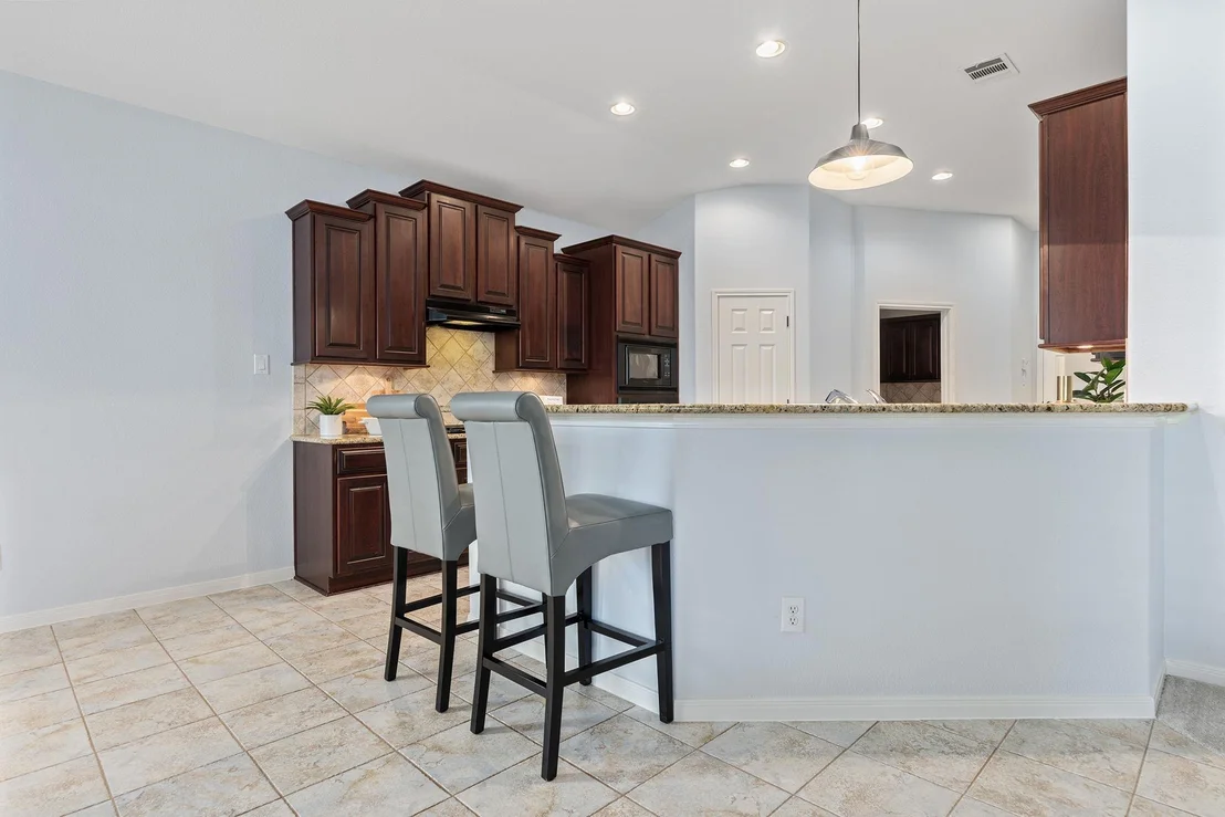 Photo of 2129 Aaron Ross WAY