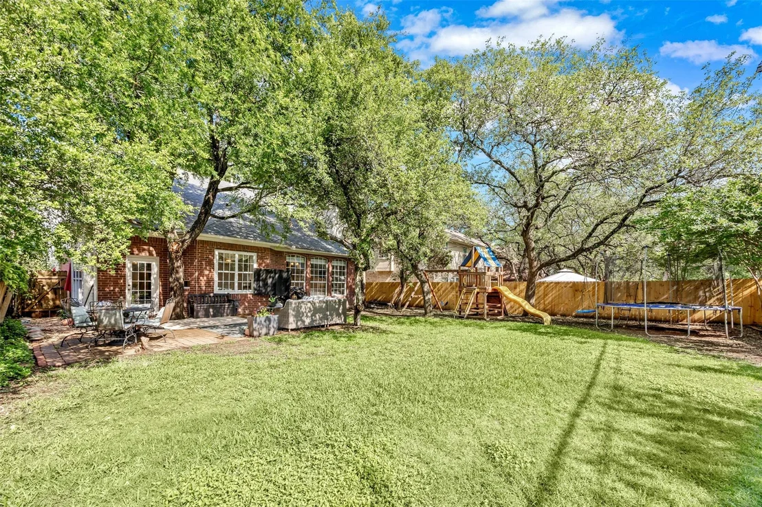 Photo of 1214 Cardinal LN
