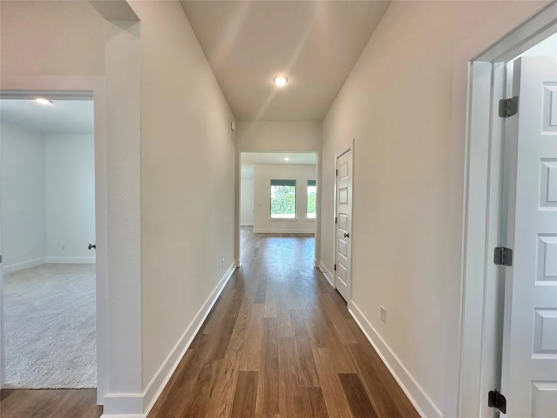 Photo of 300 Treadwell LN