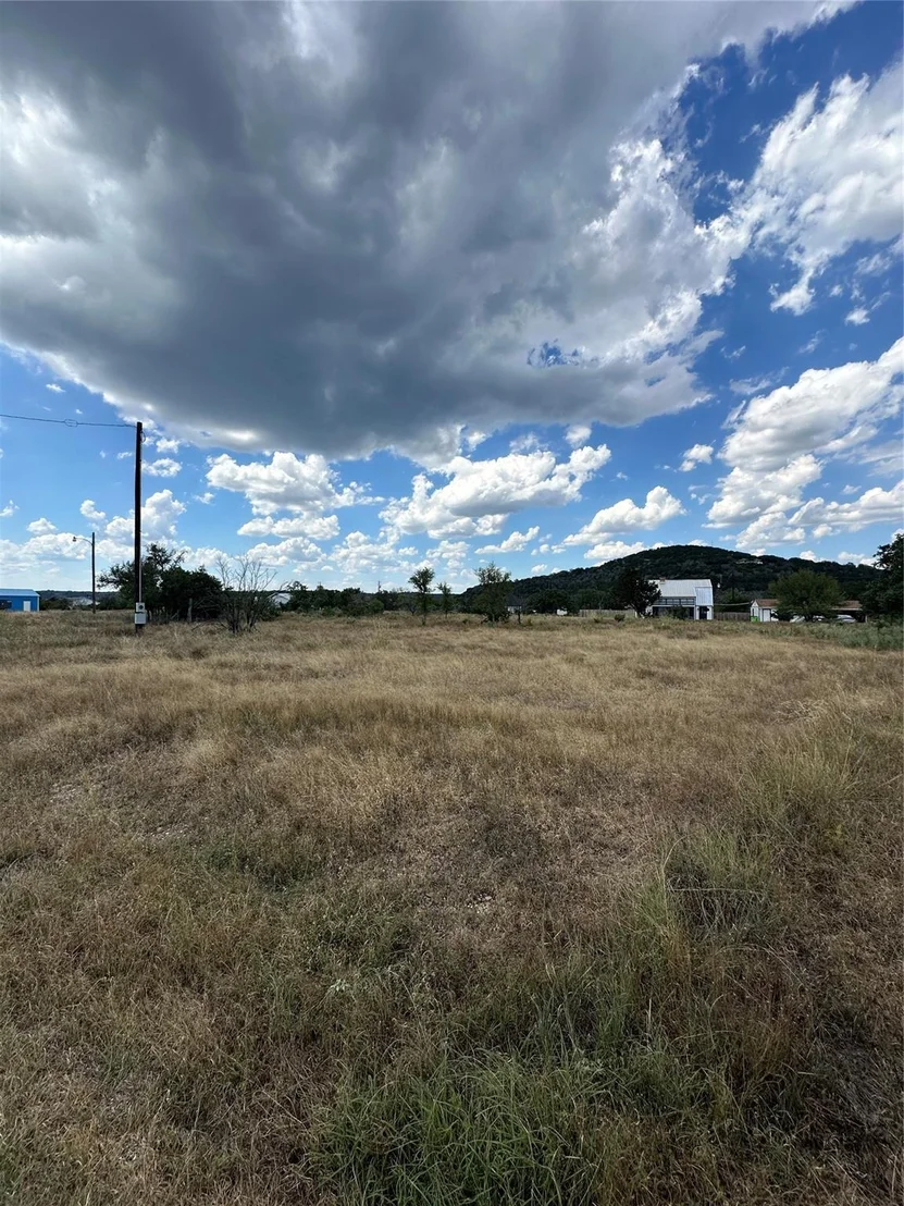 Photo of Lot 951 Cr-130 RD