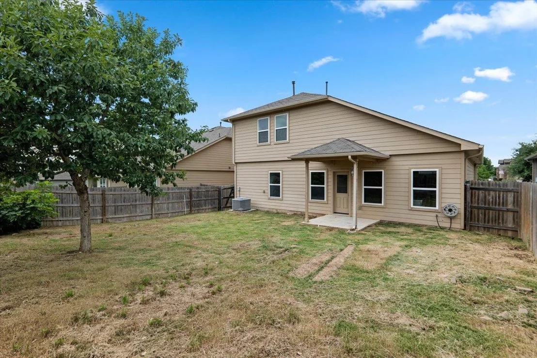 Photo of 6701 Loretta White LN