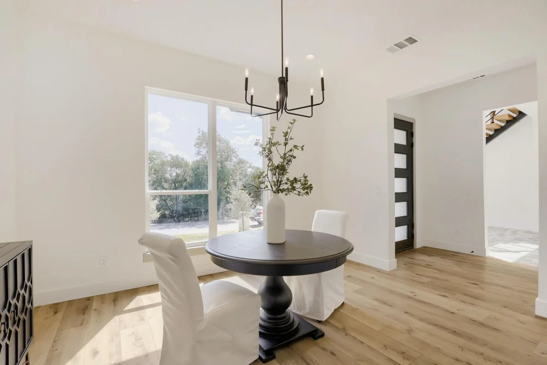 Photo of 3405 Congress Ave