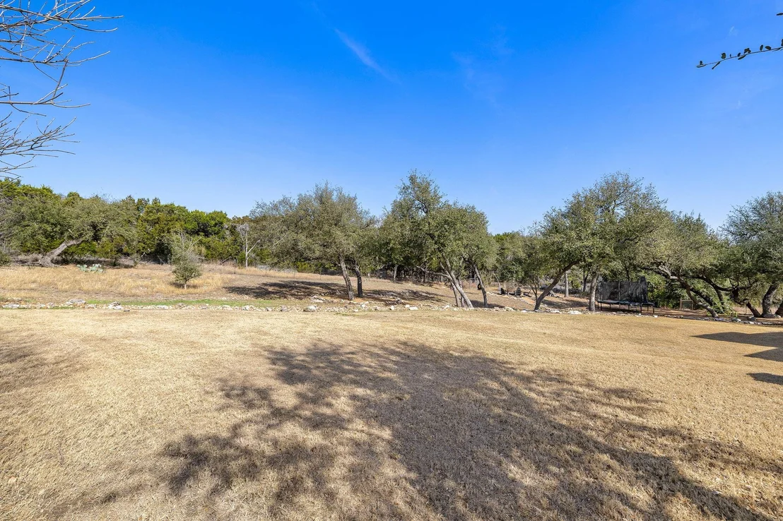 Photo of 1008 Jonathan CV