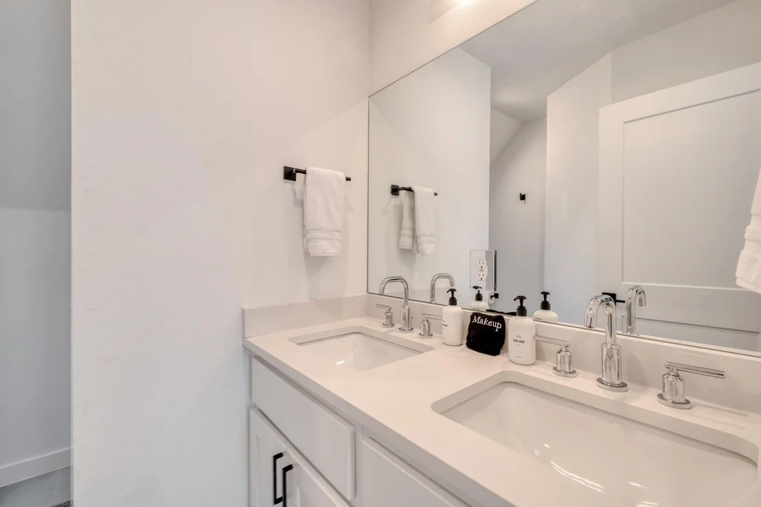 Photo of Unit 2 at 5406 Downs DR