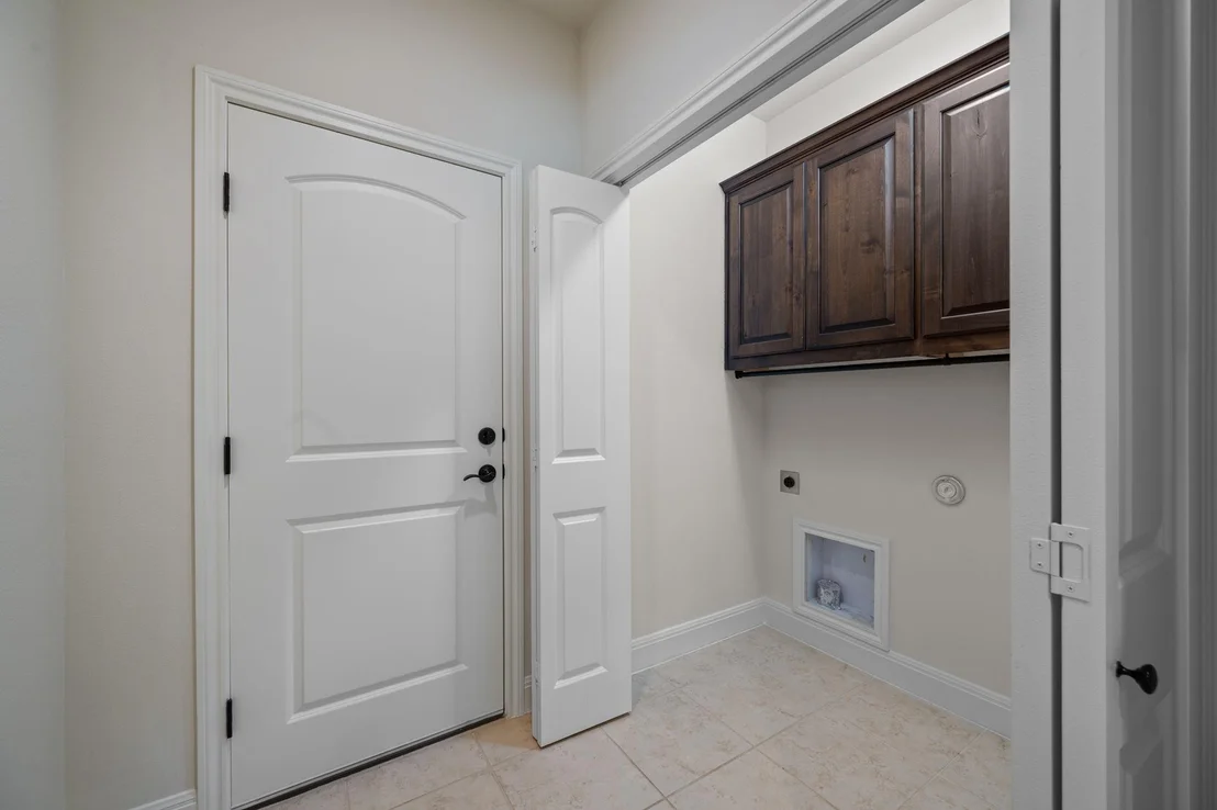 Photo of 102 Cedar Glen CV