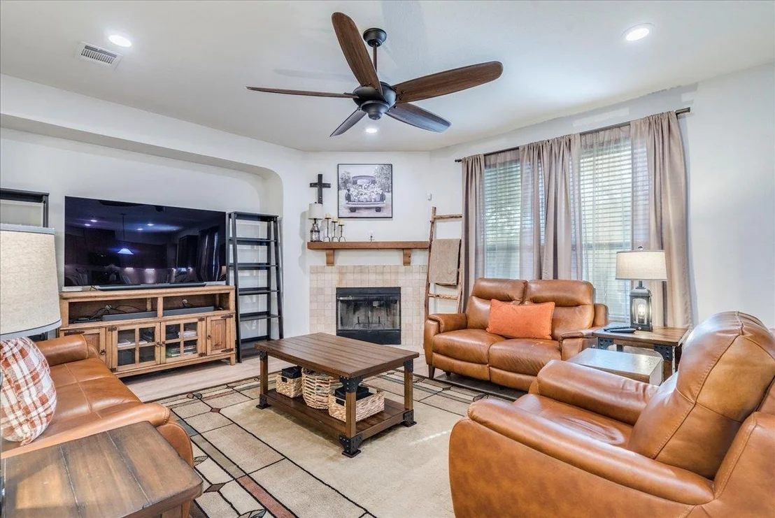 Photo of 1040 Verna Brooks WAY