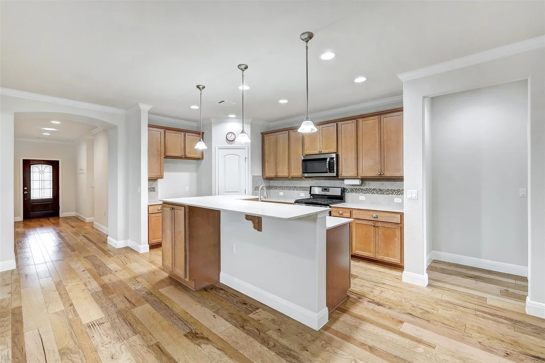 Photo of 2 Acacia WAY