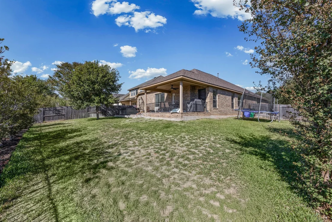 Photo of 407 Victoria DR