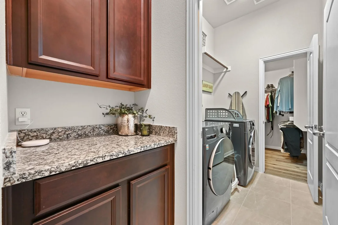 Photo of 546 Hot Springs VLY