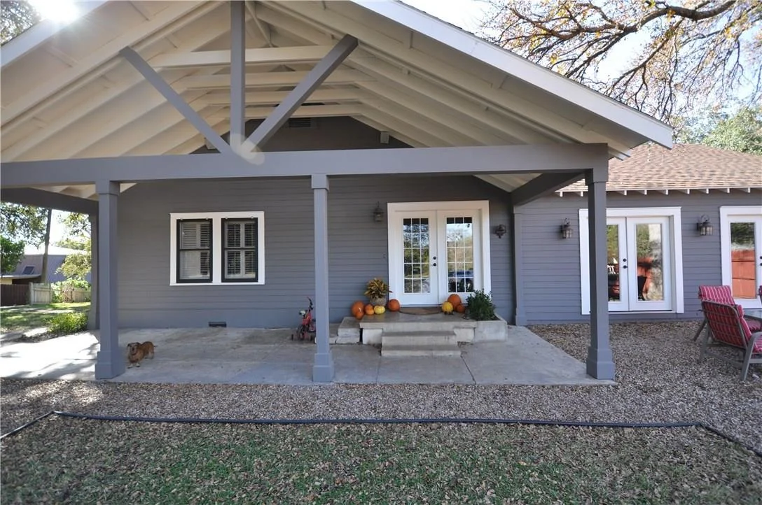 Photo of 3003 Burleson RD
