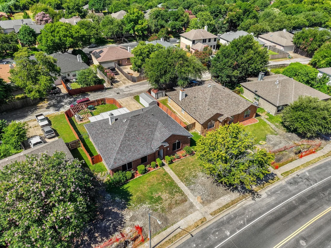 Photo of 1121 Black Locust DR