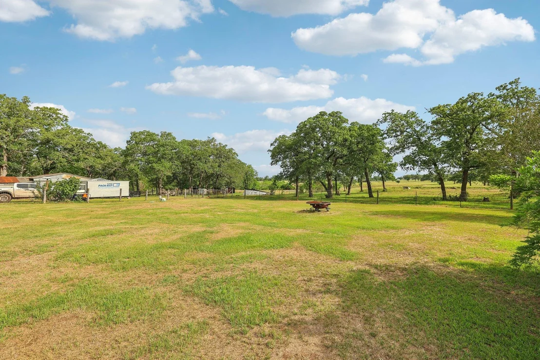 Photo of 1200 County Road 211