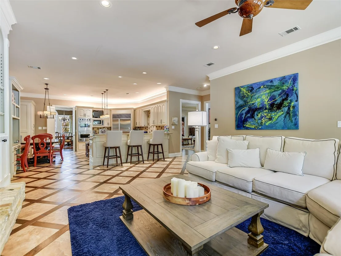Photo of 4004 Shadow Oak LN
