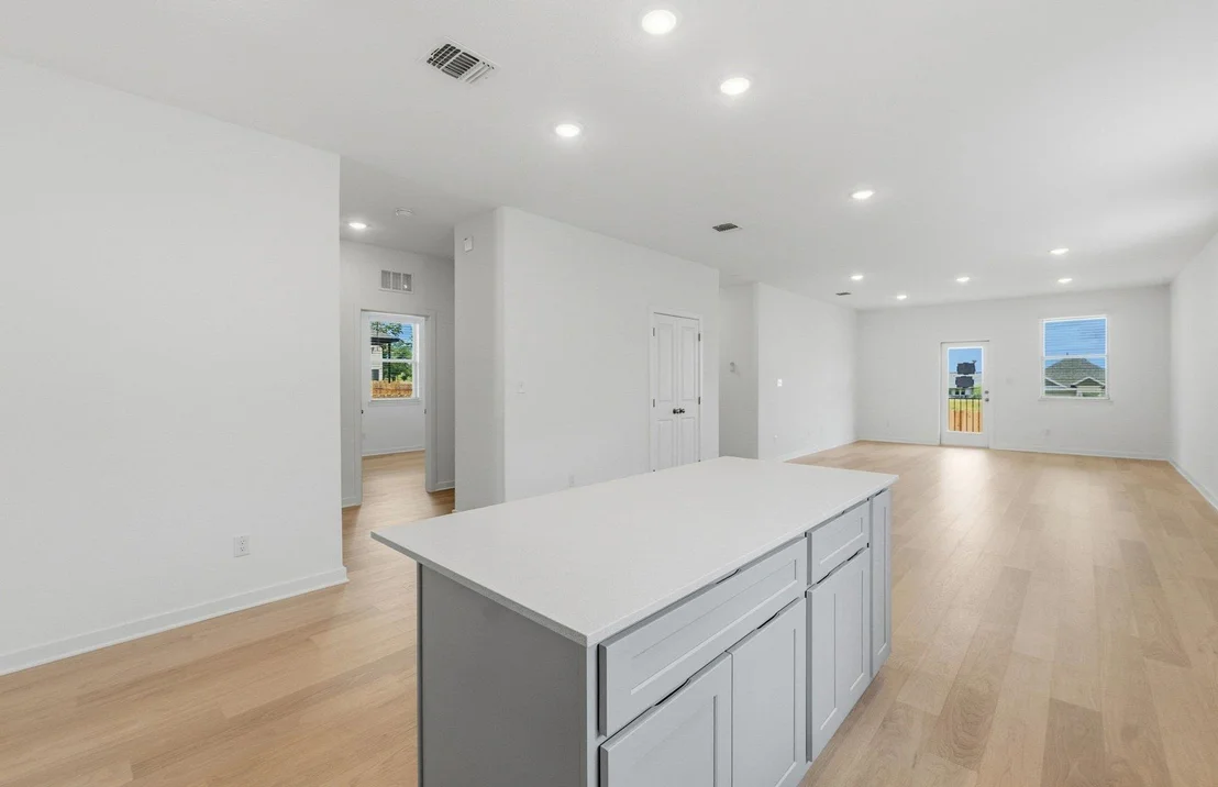 Photo of 112 Blackfoot Daisy PATH