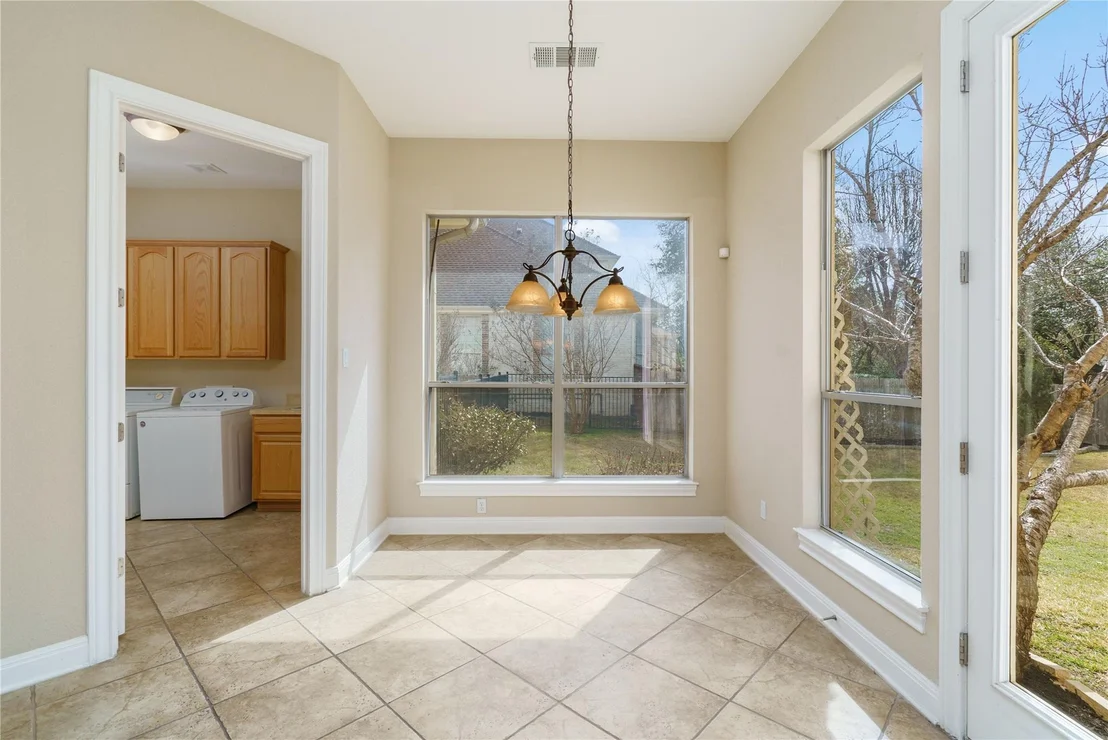 Photo of 3237 Bay Hill LN
