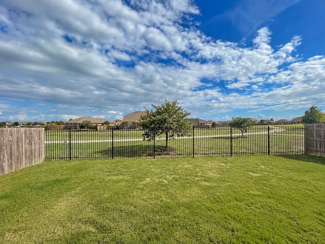Photo of 108 Shiner LN